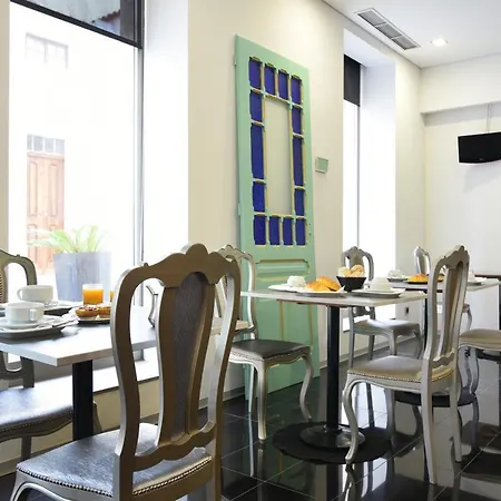Lazza Hotel 4*