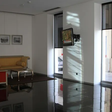 Hotel Lazza 4*