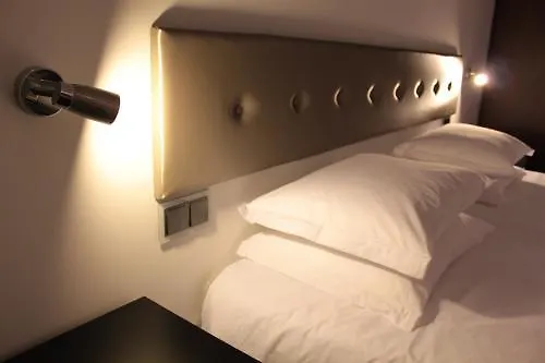 Lazza Отель Фигейра-да-Фош